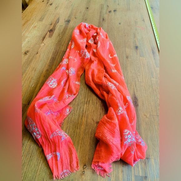 Accessories - Vibrant coral silver paisley patterned Scarf shawl